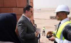 السوداني يجري زيارة ميدانية إلى موقع مشروع مدينة الجواهري